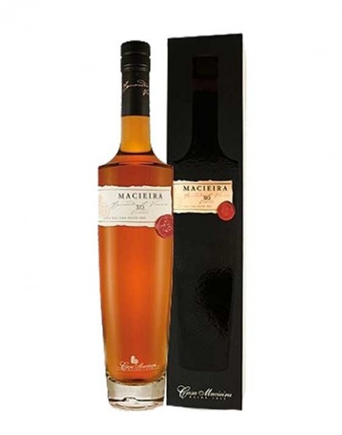 Garcias - Vinhos e Bebidas Espirituosas - AGUARDENTE MACIEIRA XO C/ CAIXA 1