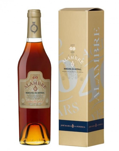 Garcias - Vinhos e Bebidas Espirituosas - VINHO MOSCATEL SETÚBAL ALAMBRE 40 ANOS C/ CAIXA 1