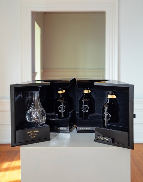 Garcias - Vinhos e Bebidas Espirituosas - VINHO PORTO VAN ZELLERS XIX THE RARE COLLECTION CONJUNTO 1