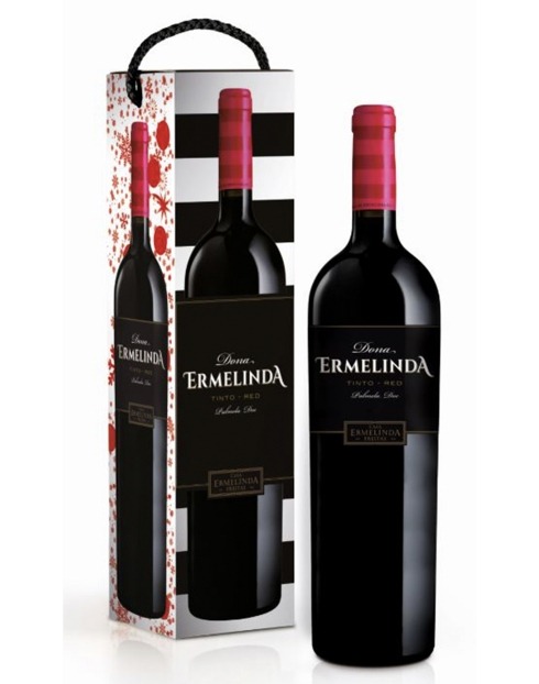 Garcias - Vinhos e Bebidas Espirituosas - VINHO DONA ERMELINDA TINTO 2018 CX CARTÃO 1.5 L 1