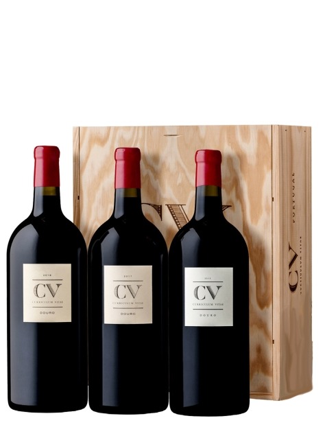Garcias - Vinhos e Bebidas Espirituosas - CONJUNTO VINHO CV TINTO VERTICAL 2015, 2017 E 2018 1